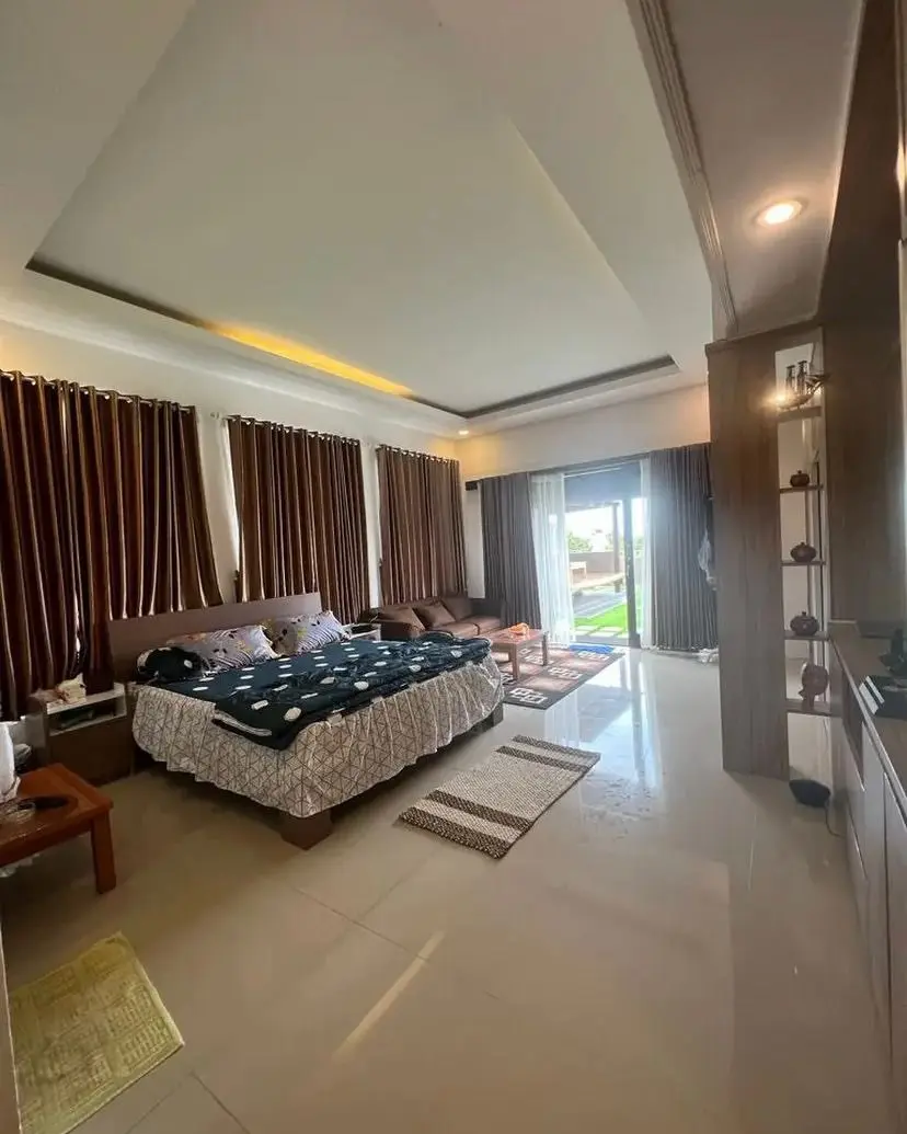 3 Bedroom 4 Bathroom — image 4