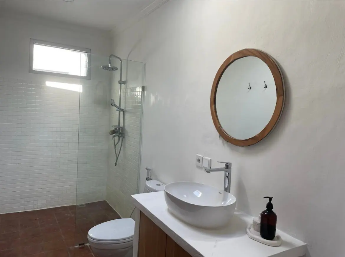 Seseh villa — image 4