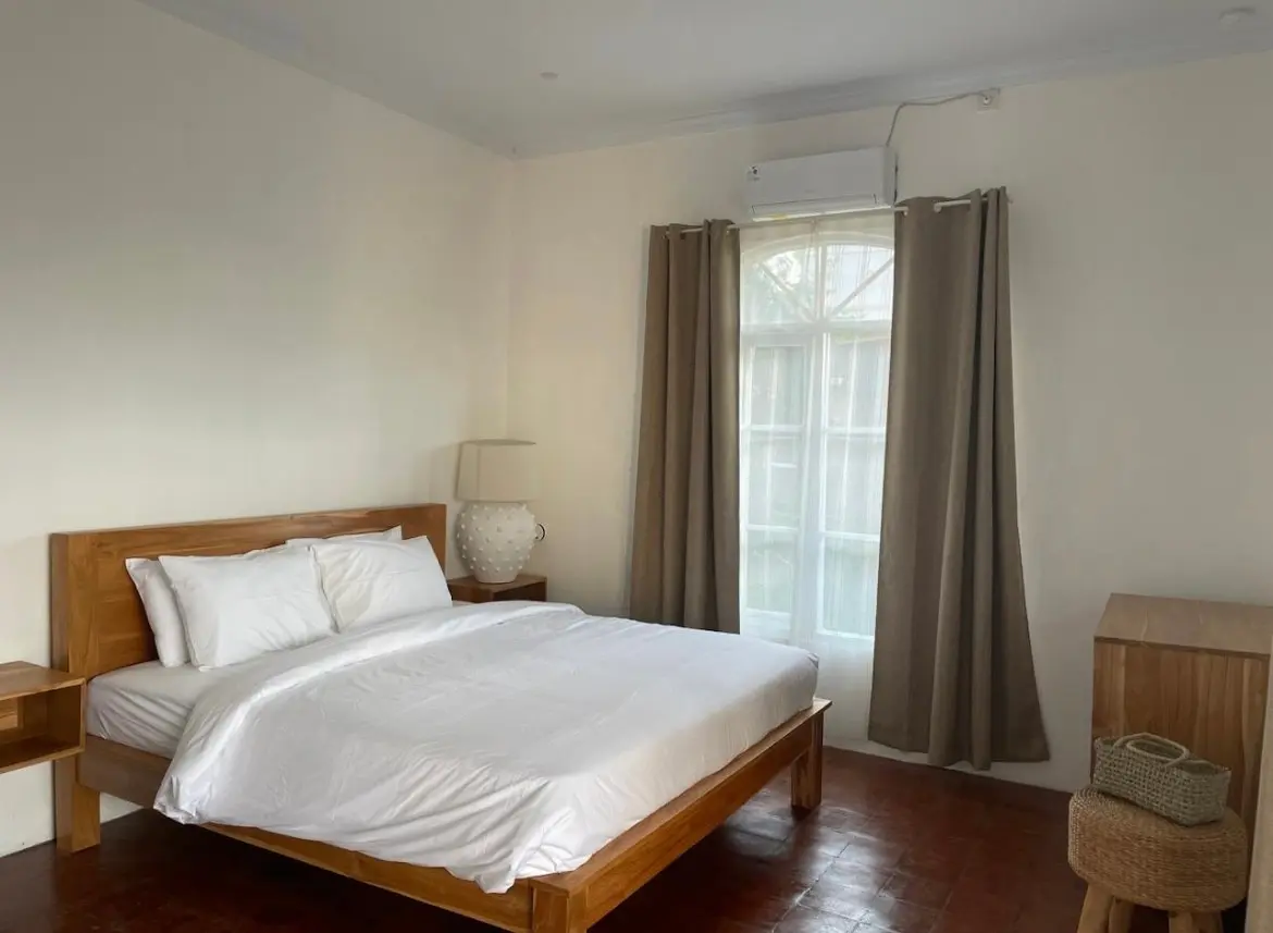 Seseh villa — image 2