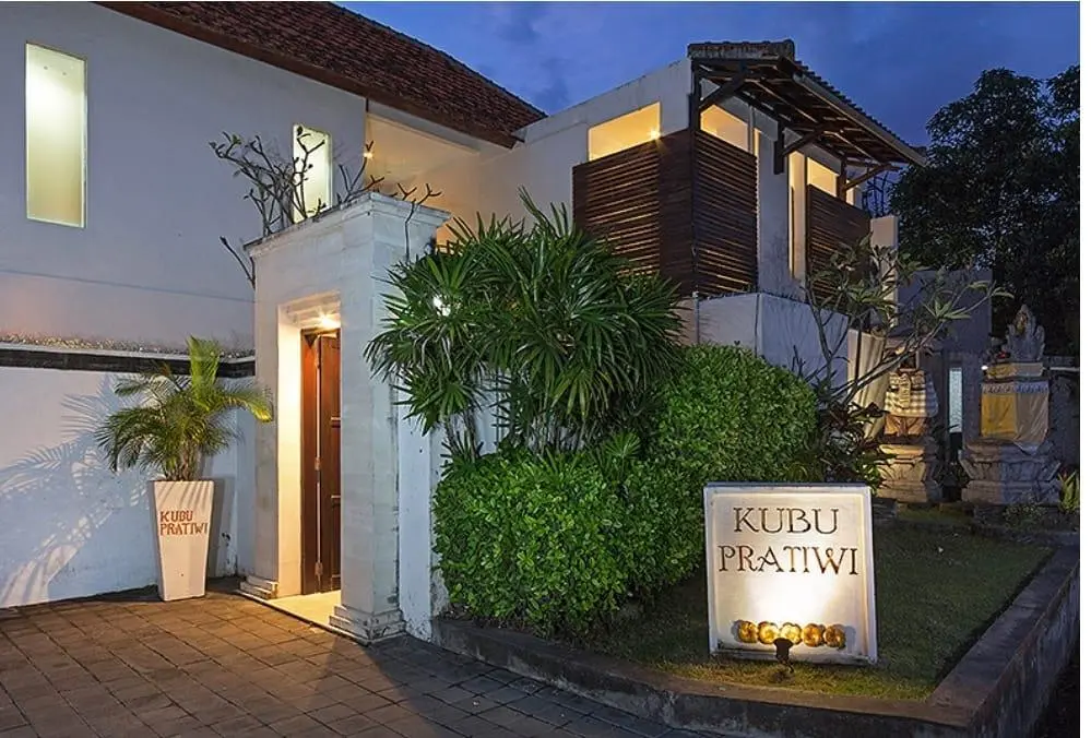 Villa Kubu Pratiwi - 500m from Echo Beach Canggu [Villa 1]