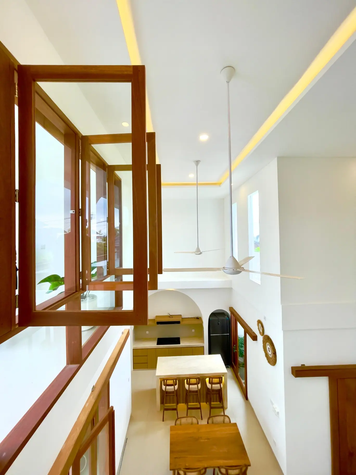 Mediterranean Villa in Munggu — image 2