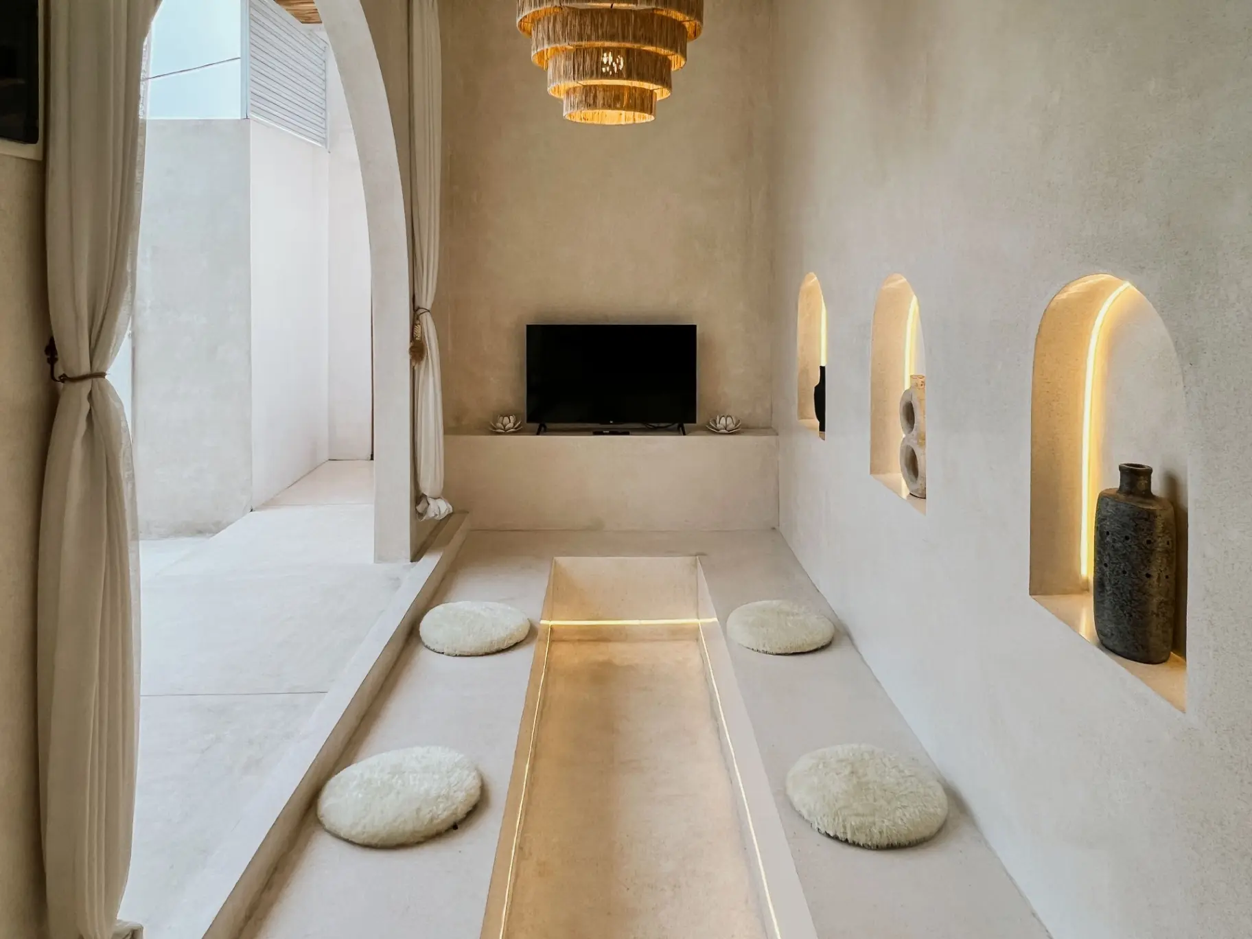 2BR Chic Mediterranean-Style Villa — image 3