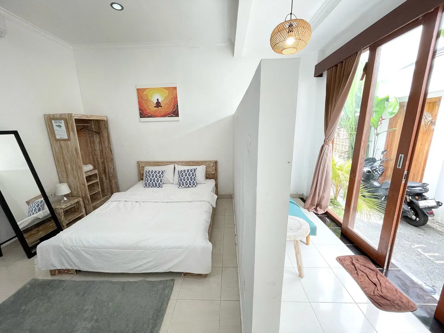 LaGriya Apartment Deluxe Livingroom — image 1