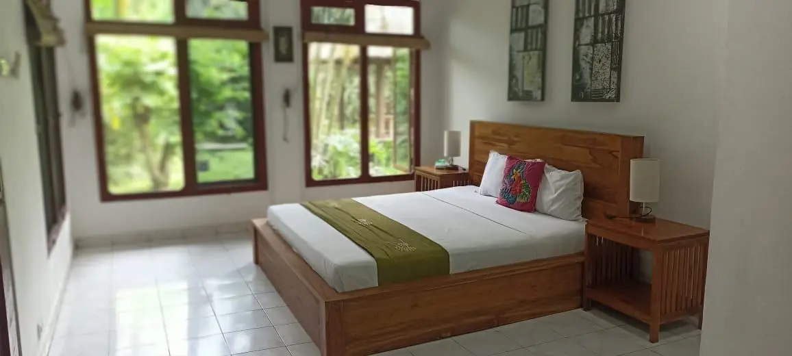 Taman Lituhayu Cottages