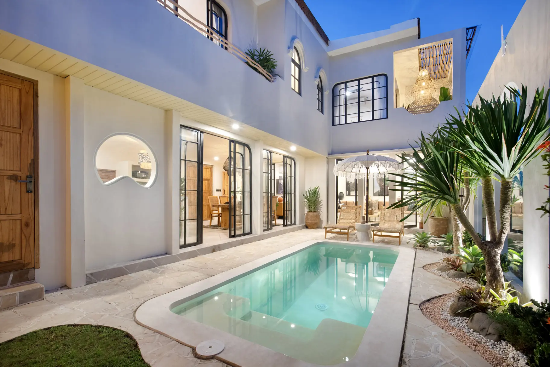 Private Luxury 3 Bedroom w/ Pool Villa North Canggu Pererenan — image 1