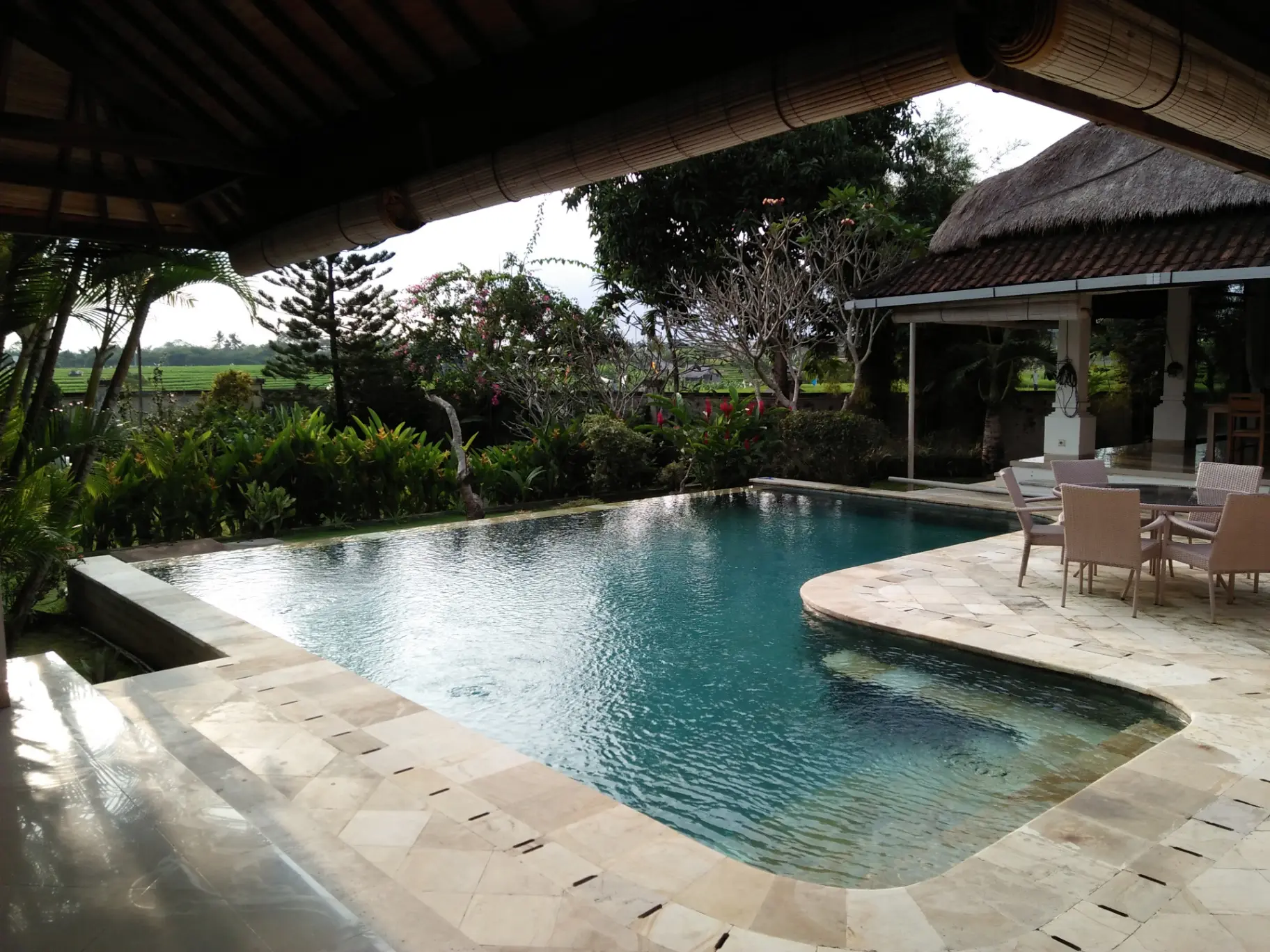 Simple villa with big garden