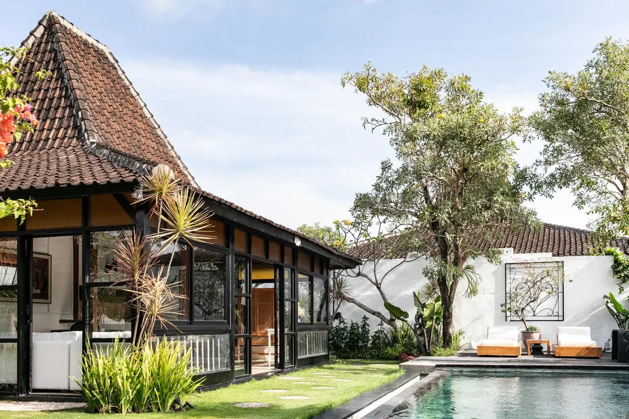 Designer tropical Villa in Berawa — image 4