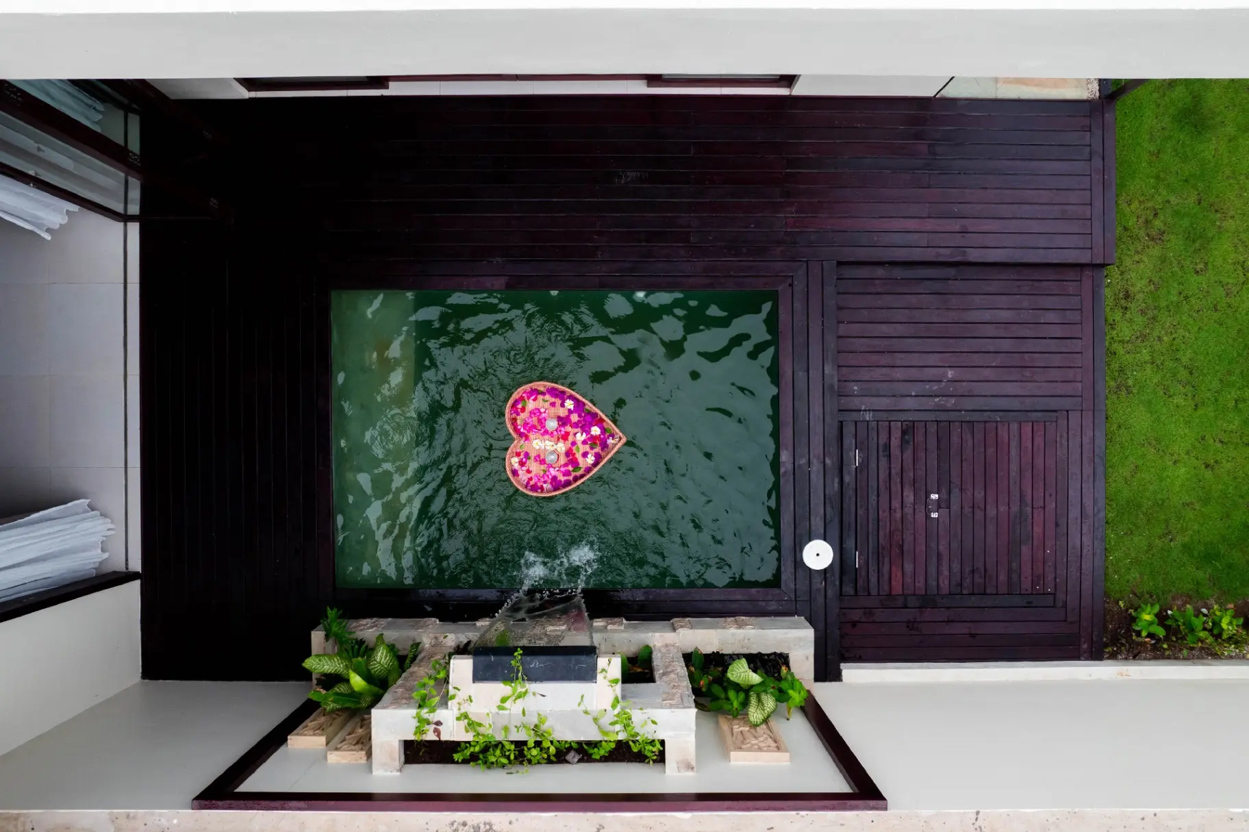 Villa with Gym + Sauna + Cold Plunge+ Pool -VIP Wellness Residence - KUTA LOMBOK — image 1