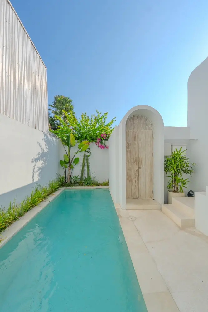 Villa Milos Berawa — image 2
