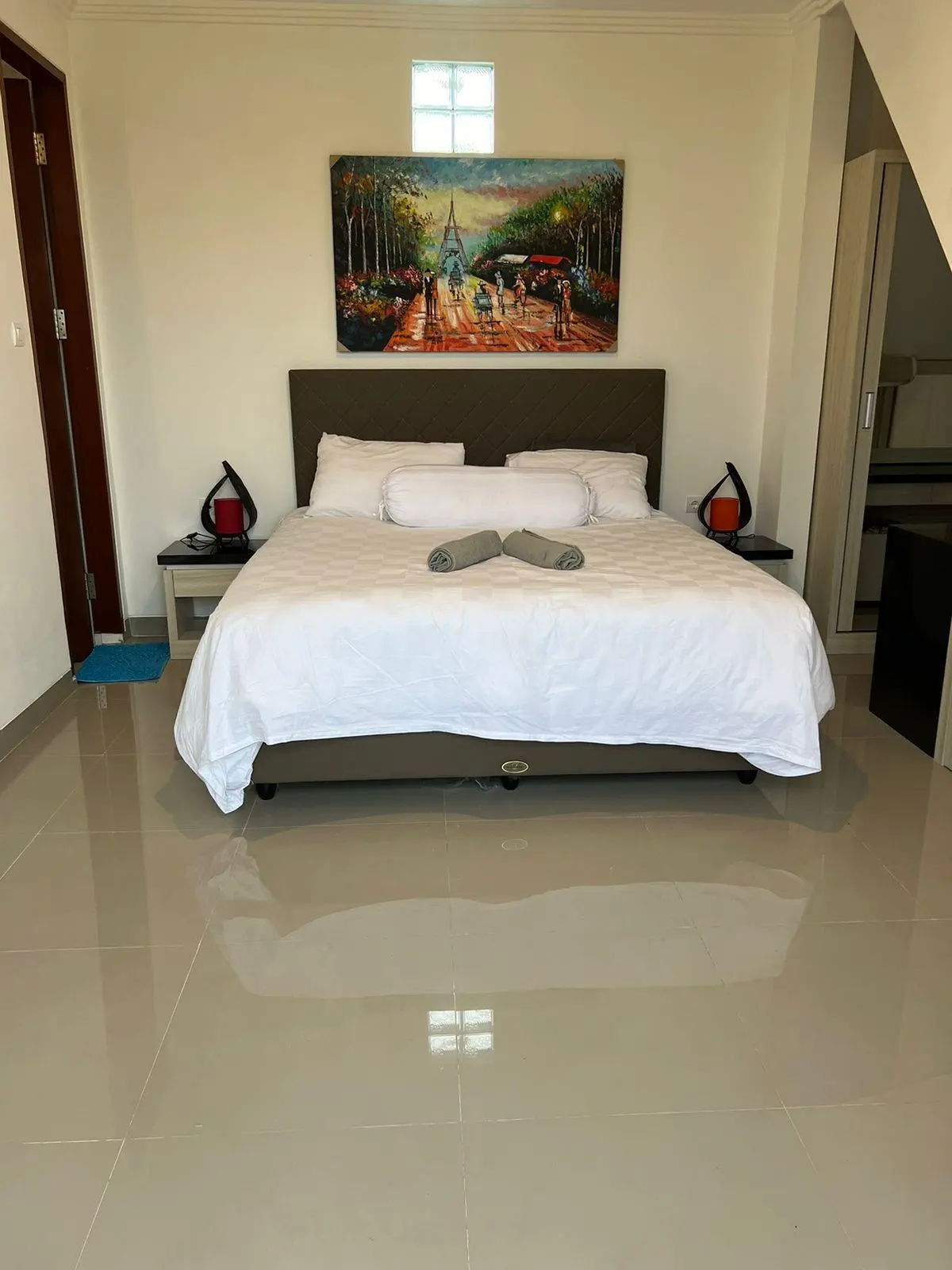 Private Master in Rooftop Villa between rice fields and with ocean views in Cemagi! — image 3