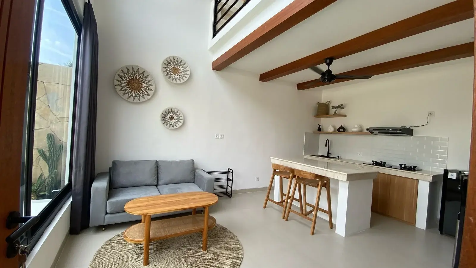 Charming 1 Bedroom Mezzanine Villa in Krobokan — image 1