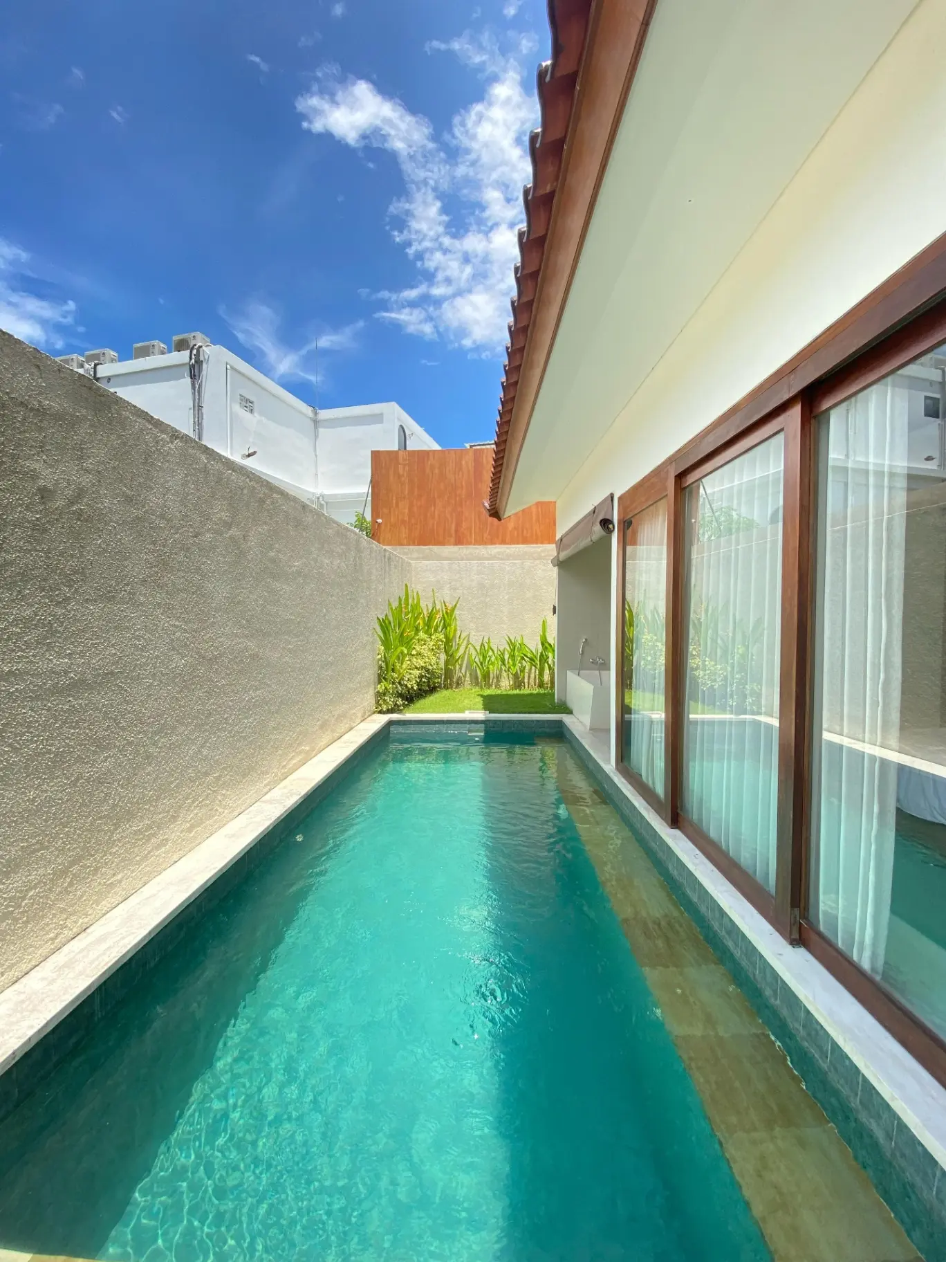 1 BEDROOM VILLA WITH PRIVATE POOL IN CANGGU - BERAWA