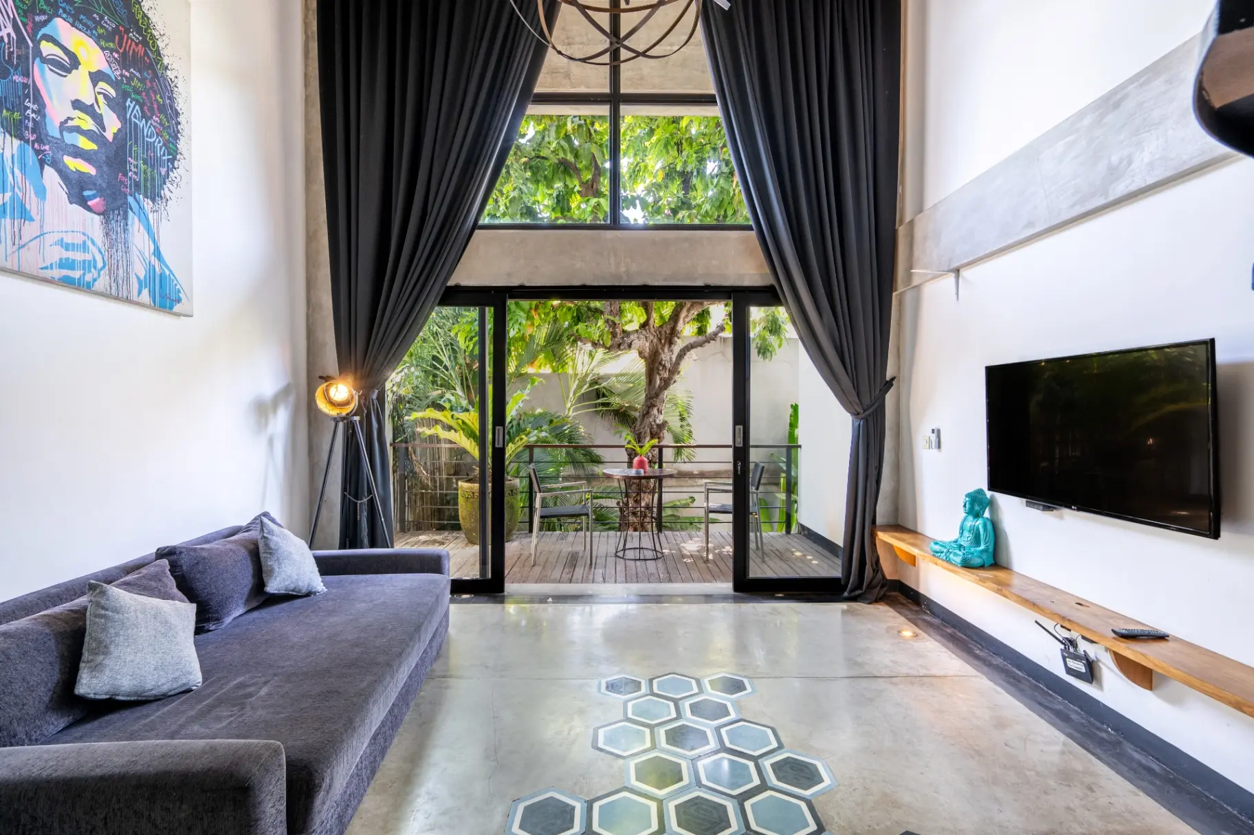 Balissimo B21 - Industrial Loft 1BR in Seminyak - Pool Access