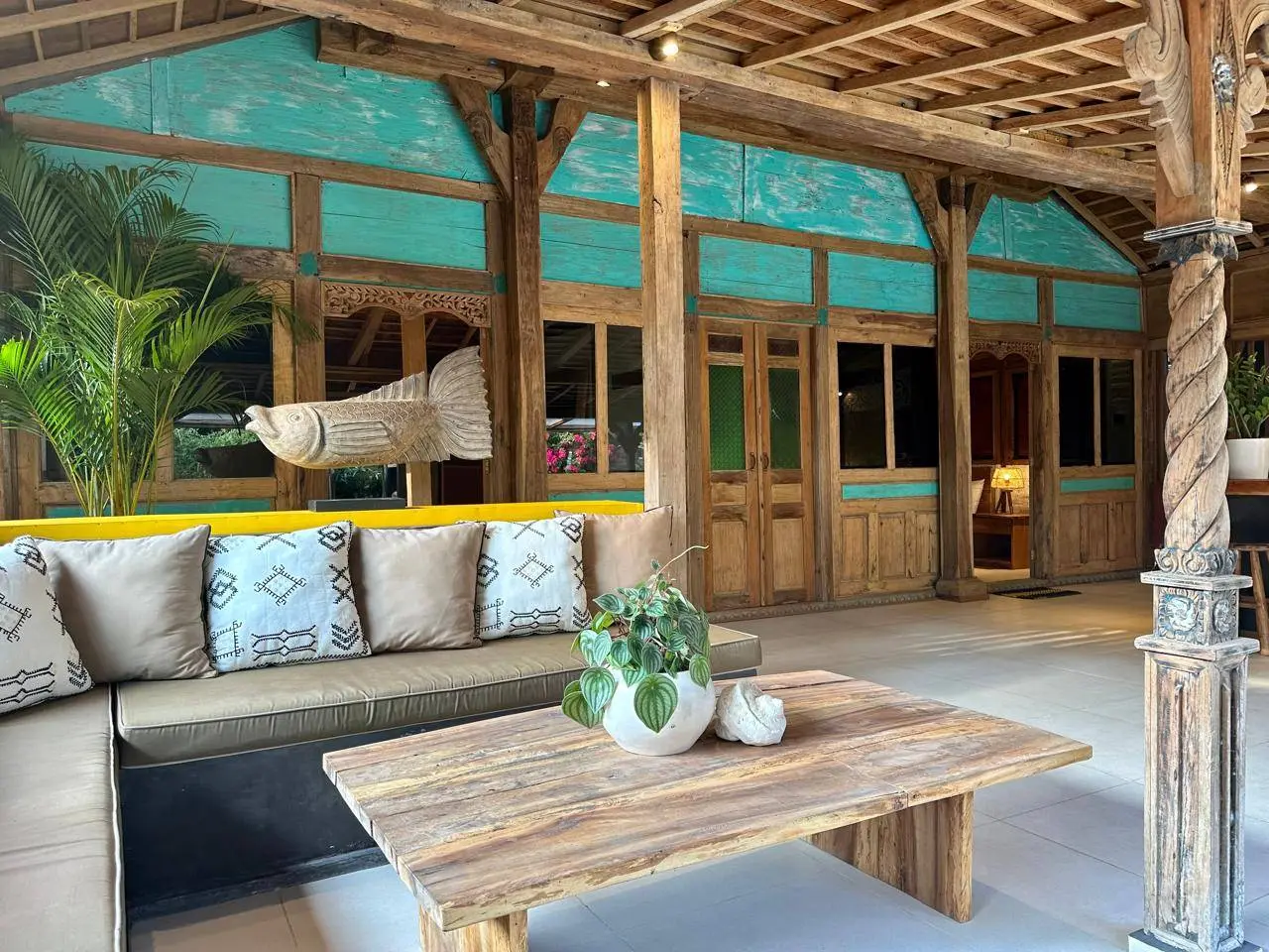 2BR Joglo-Style Villa Near Beach — image 1