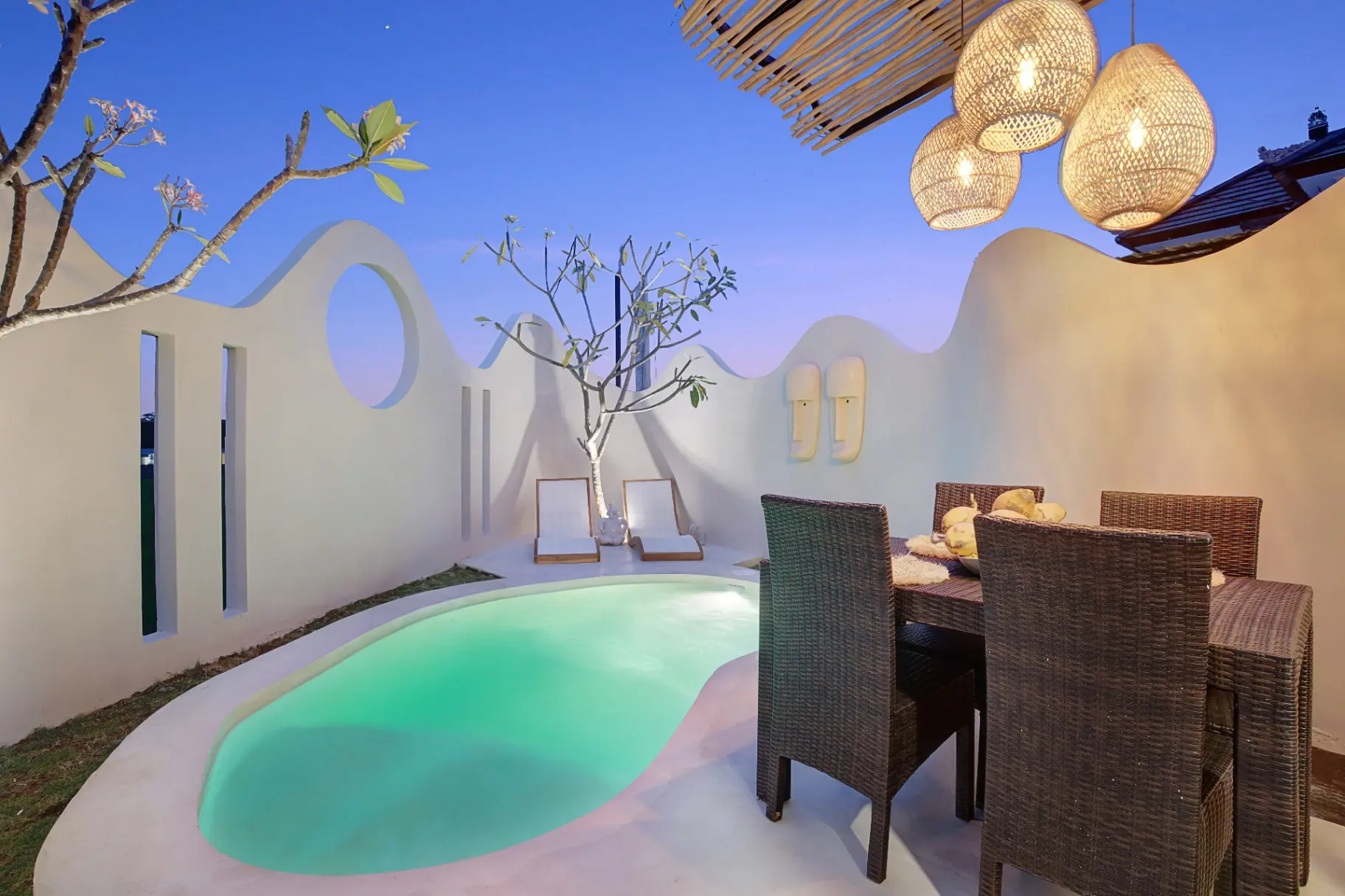 Cute 2 Bedroom Mediterranean Villa Canggu Buduk — image 2