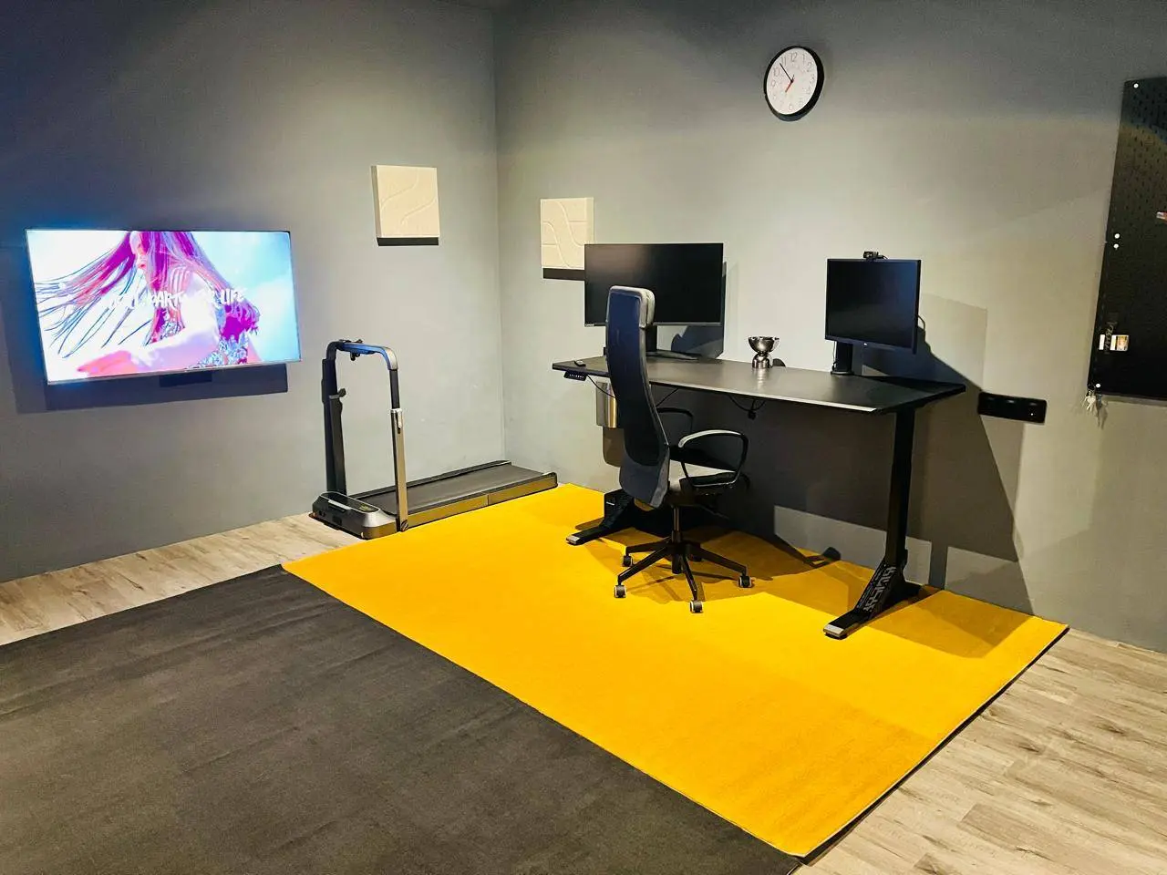 Premium Brand-new Furnished Office for Rent in Kerobokan.
