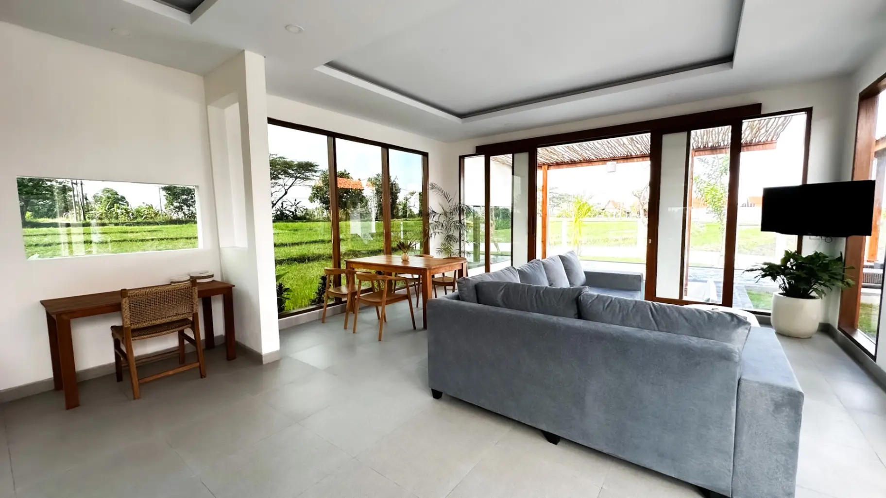 Villa Widhi 4 - 2BD Rice Field Views — image 2