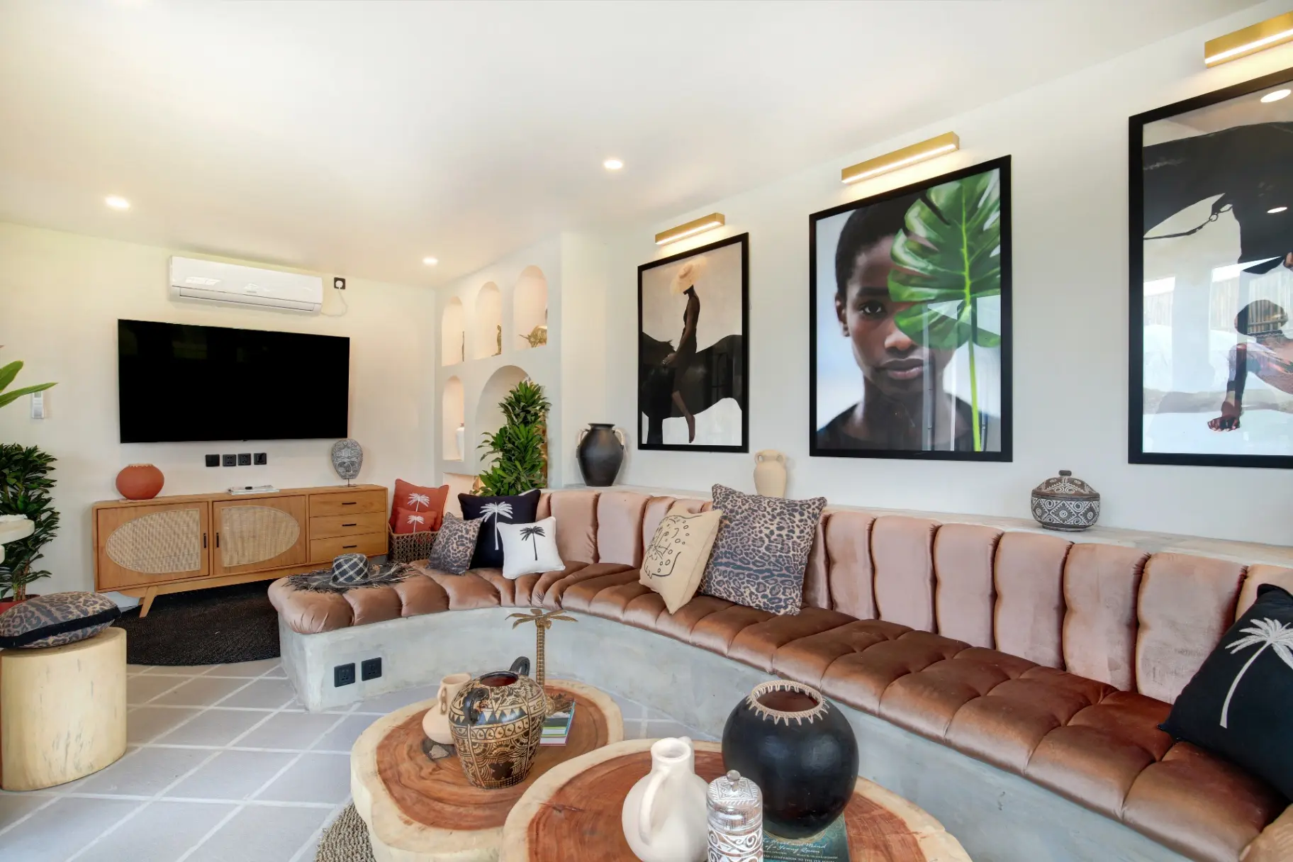 Private 3 Bedroom Villa Canggu Buduk Ricefield View — image 2