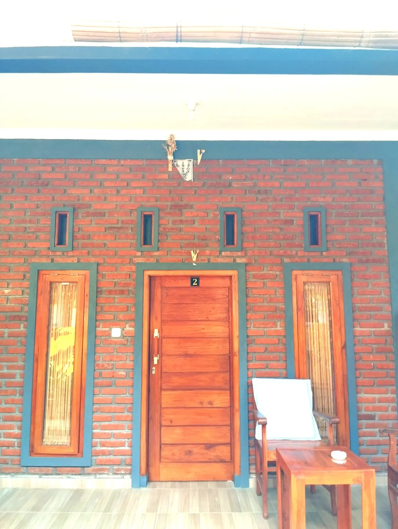 Tunjung guest house lovina — image 2