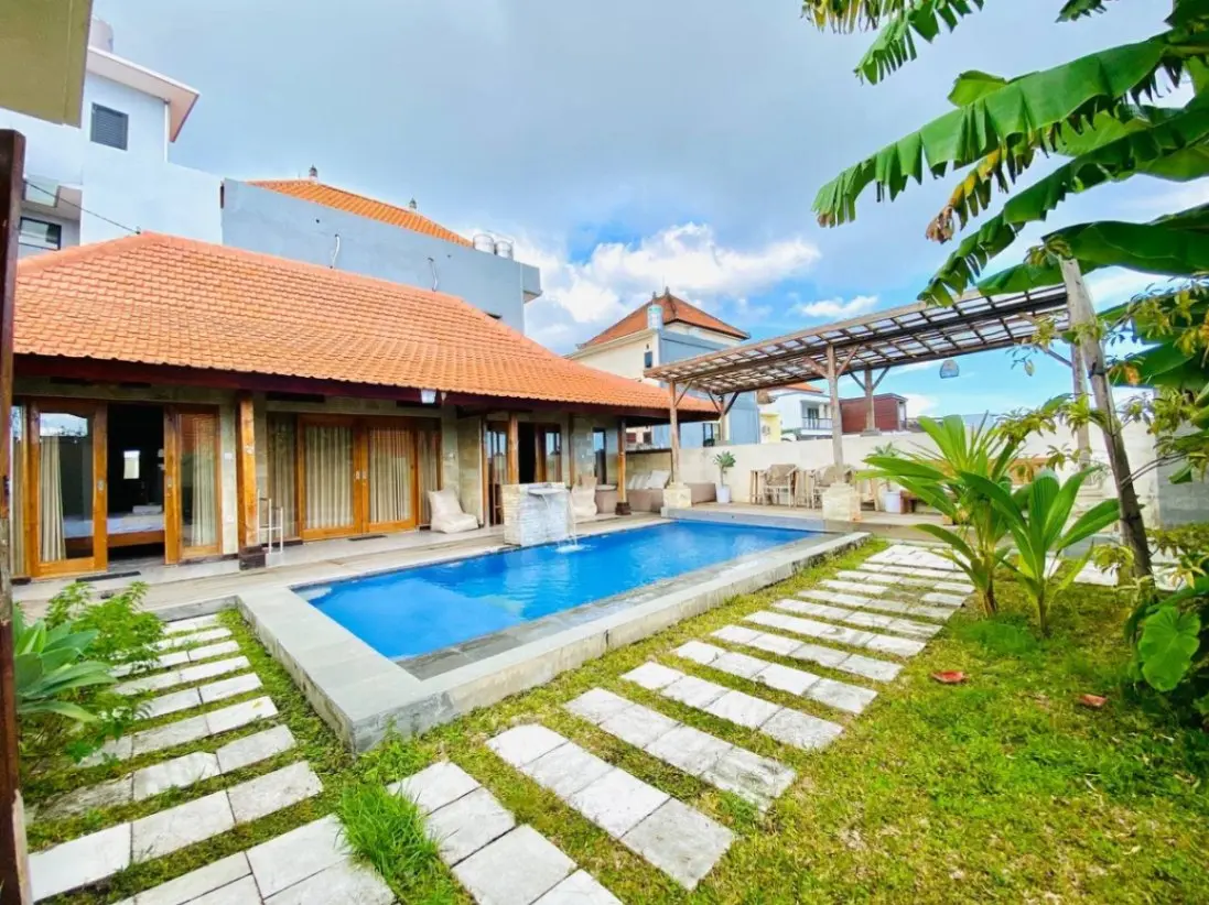 3 BEDROOM JOGLO VILLA IN CANGGU