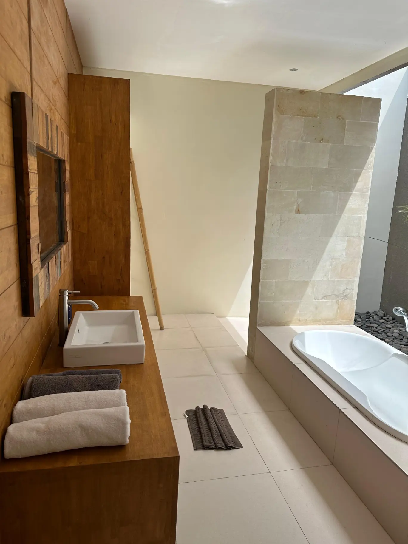 Serene 2 Bedrooms Villa Nusa Dua — image 3
