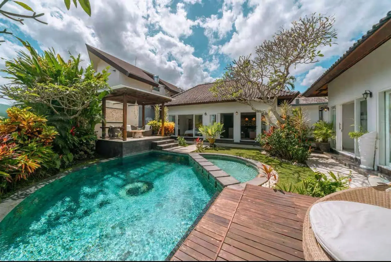 3 Bedroom Villa in Canggu Center Berawa