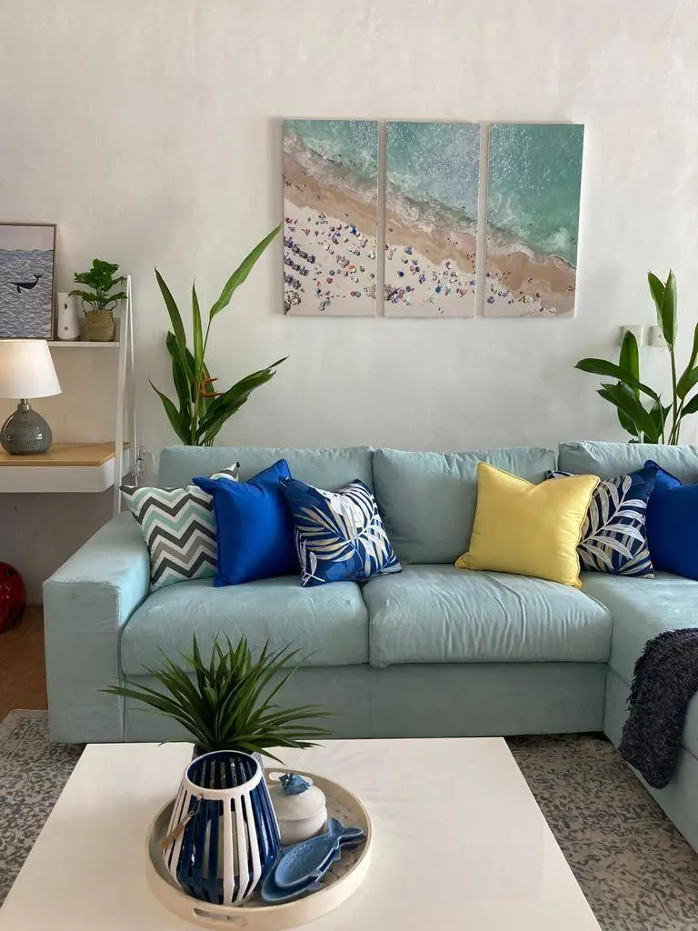 TROPICAL VILLA FOR RENT UMALAS NORTH KUTA BADUNG — image 3