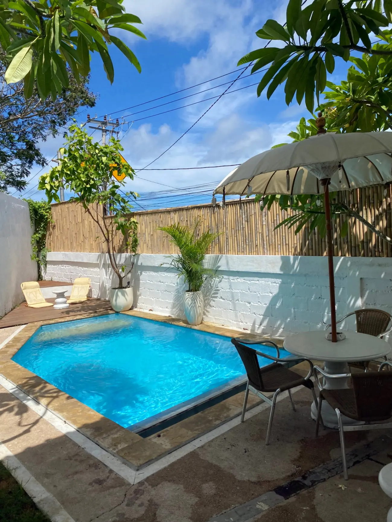 Spacious 3 br pool Villa Balangan