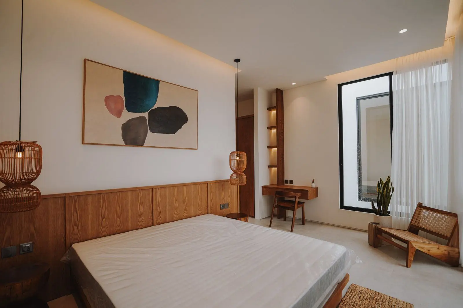 MODERN 3-BEDROOM VILLA FOR LEASEHOLD OR YEARLY RENT AT KEROBOKAN — image 1