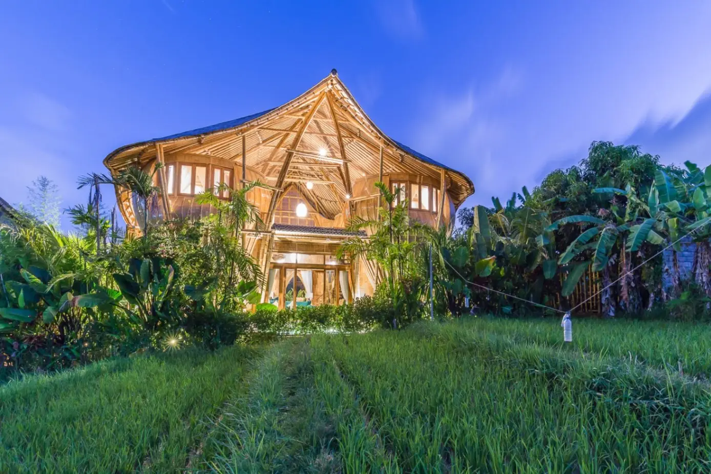 Villa Bamboo — 3BR Private Villa with Rice Field View