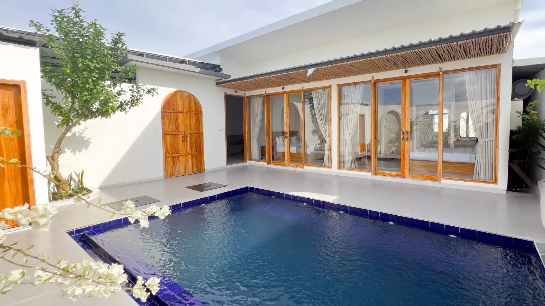 2 BEDROOMS VILLA UMALAS — image 2