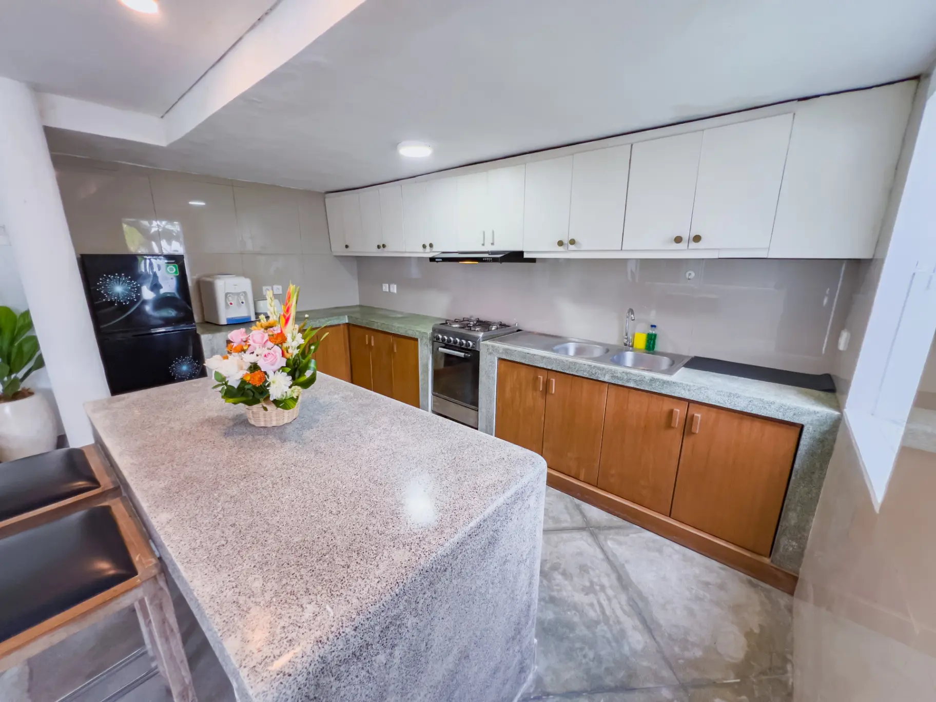 2 BEDROOMS VILLA UMALAS — image 2