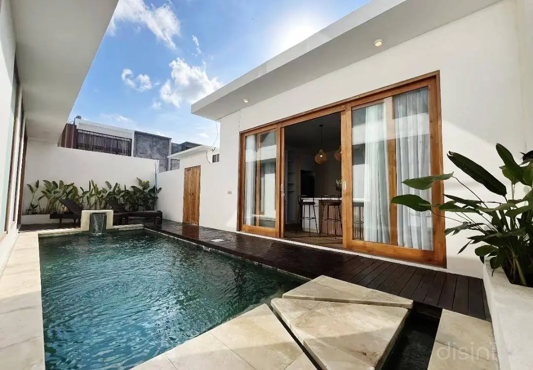#2027 Villa in Kerobakan 🏝