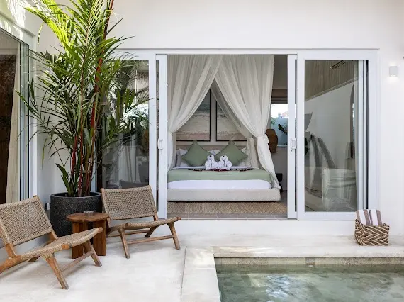 Cemagi Luxury Beach villa — image 2