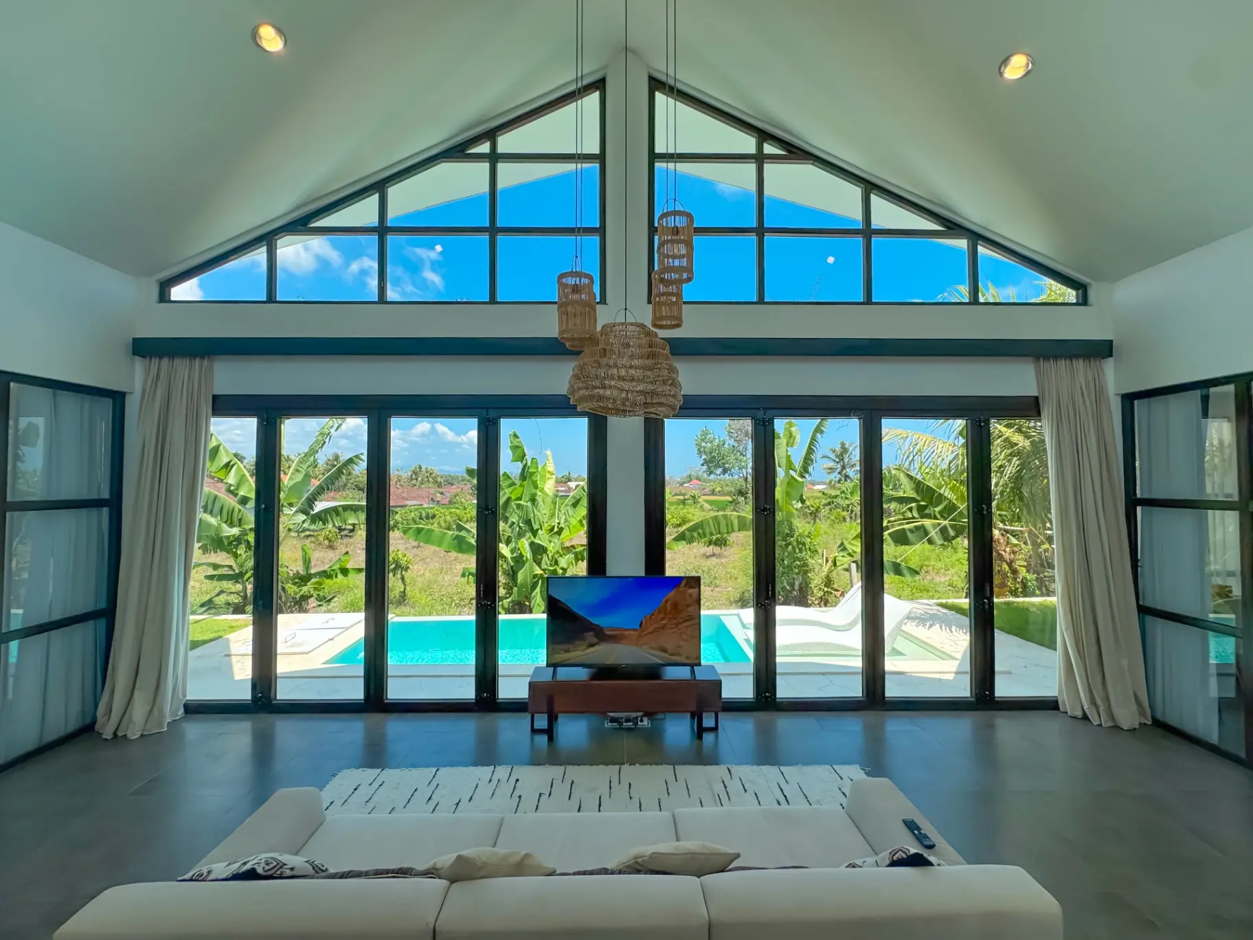 2BR Modern Villa with Infinity Pool — image 2