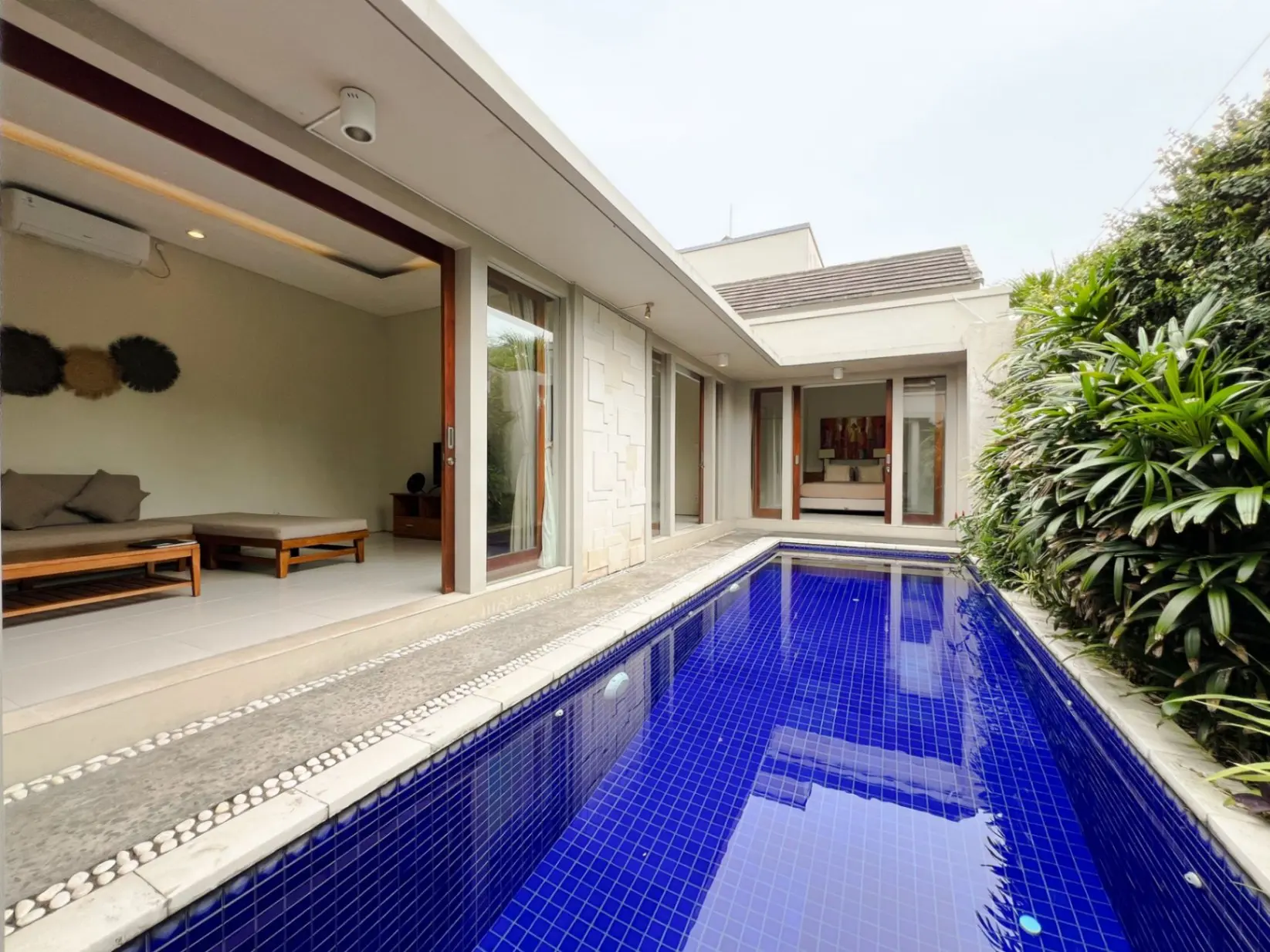 2 BEDROOM MODERN MINIMALIST VILLA FOR RENT IN BERAWA – IB25 — image 1