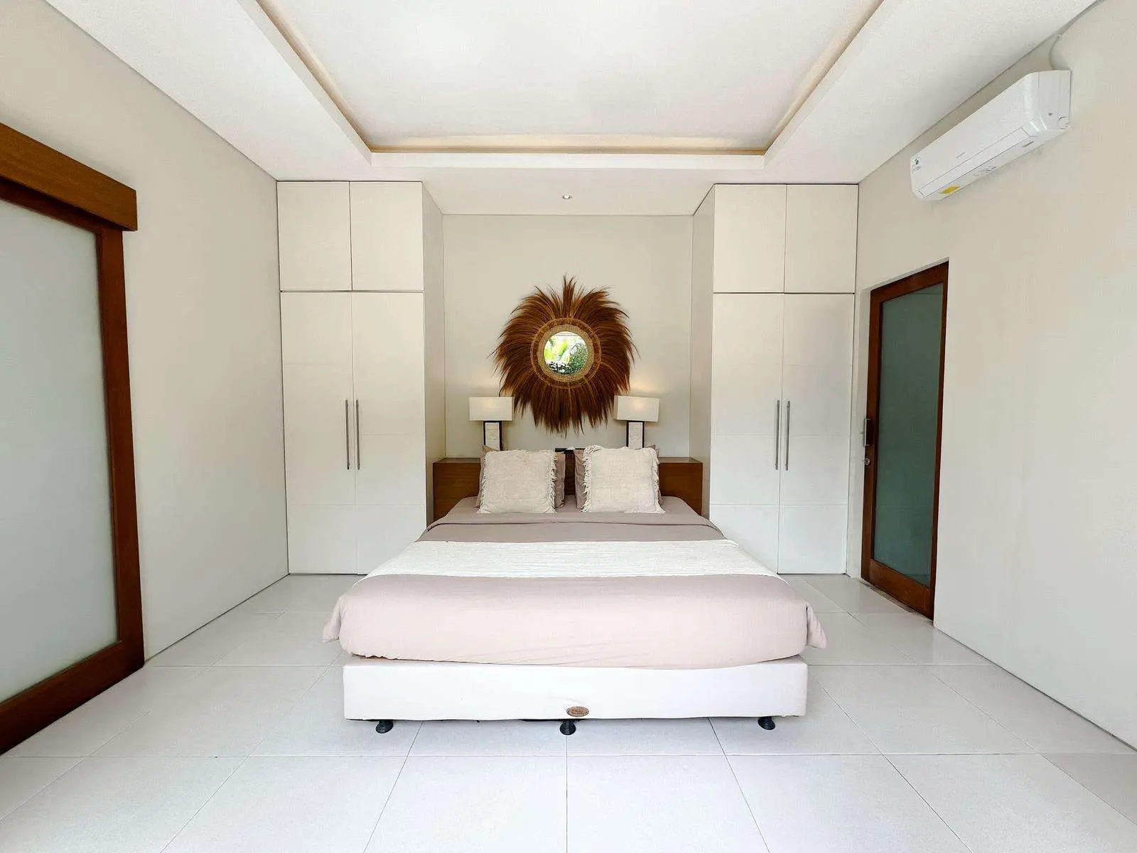 2 BEDROOM MODERN MINIMALIST VILLA FOR RENT IN BERAWA – IB25 — image 4