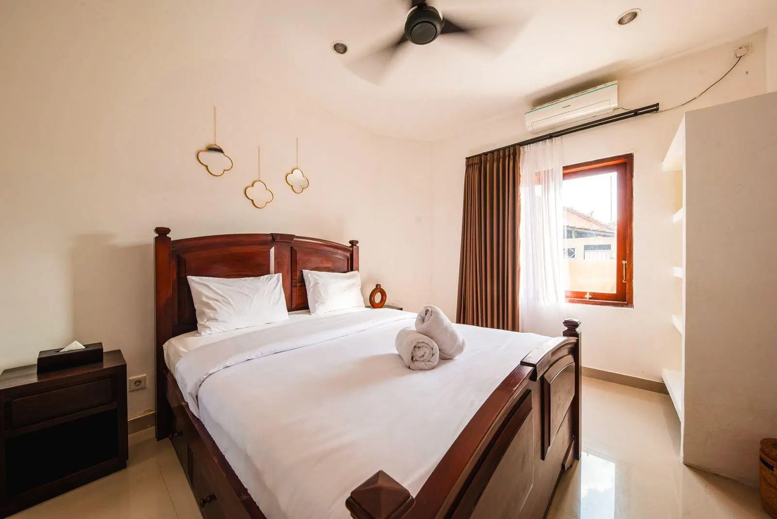 3 Bedrooms Moroccan Villa Style in Secludes Oasis Nyanyi Area - AR15 — image 4