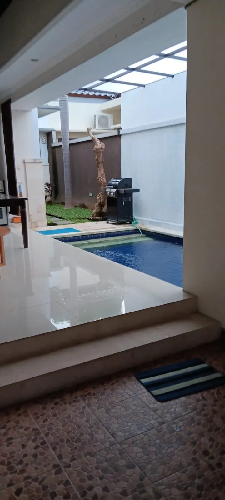 Full furnished villa with pool — image 2