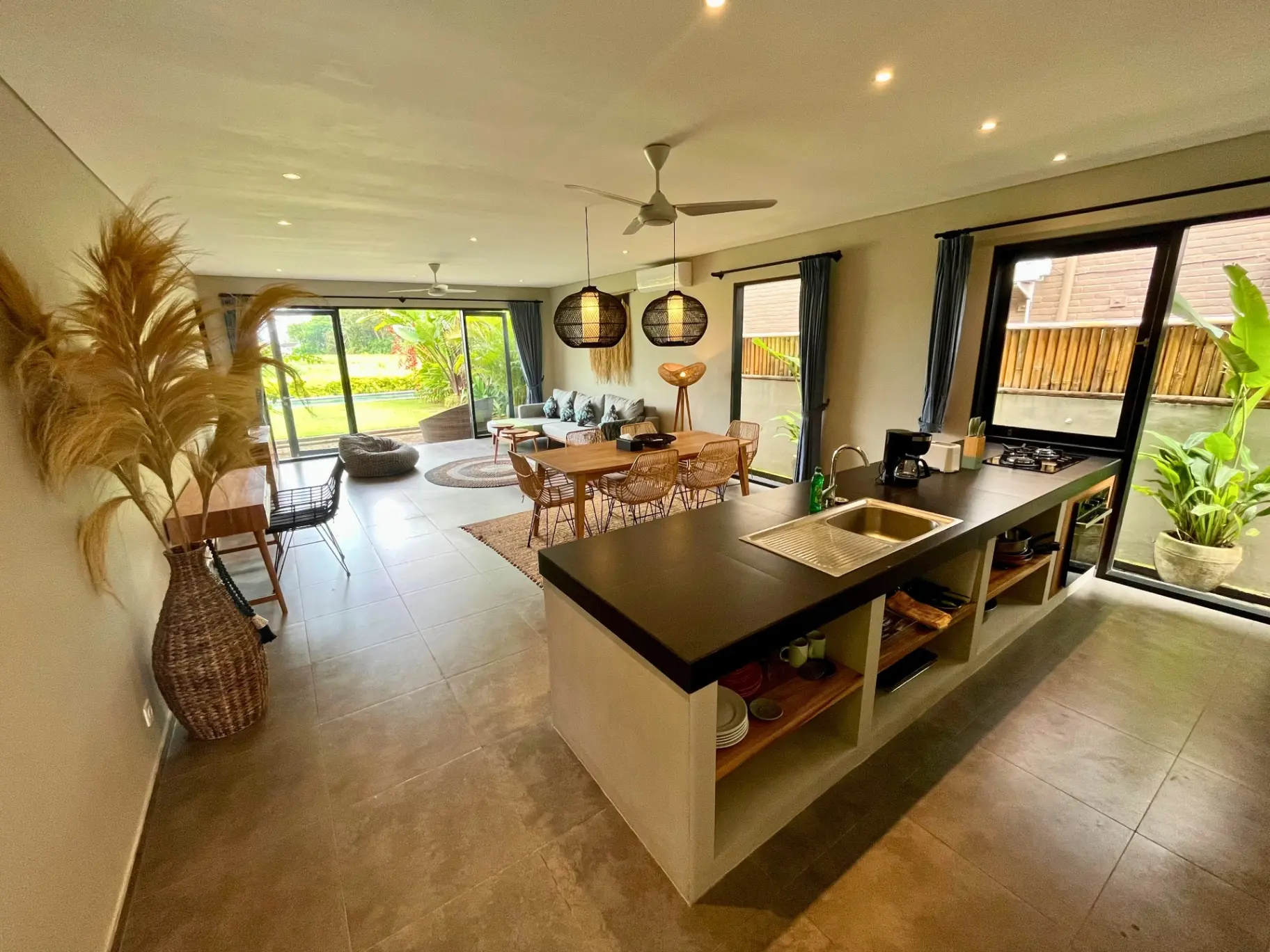 3BR Villa with Rice Field View — image 2