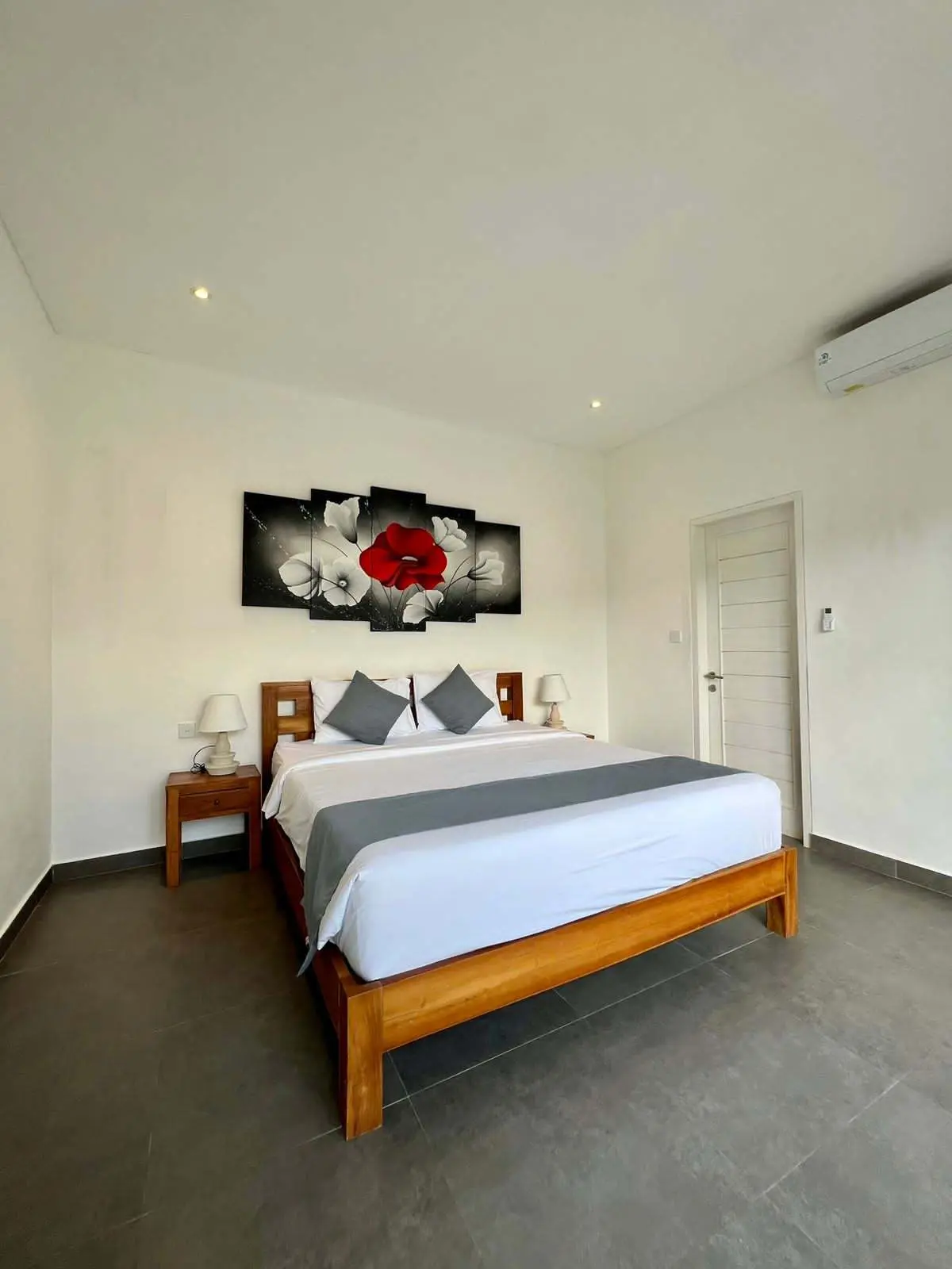 2 BEDROOM CLOSED RESIDENTIAL VILLA — image 1