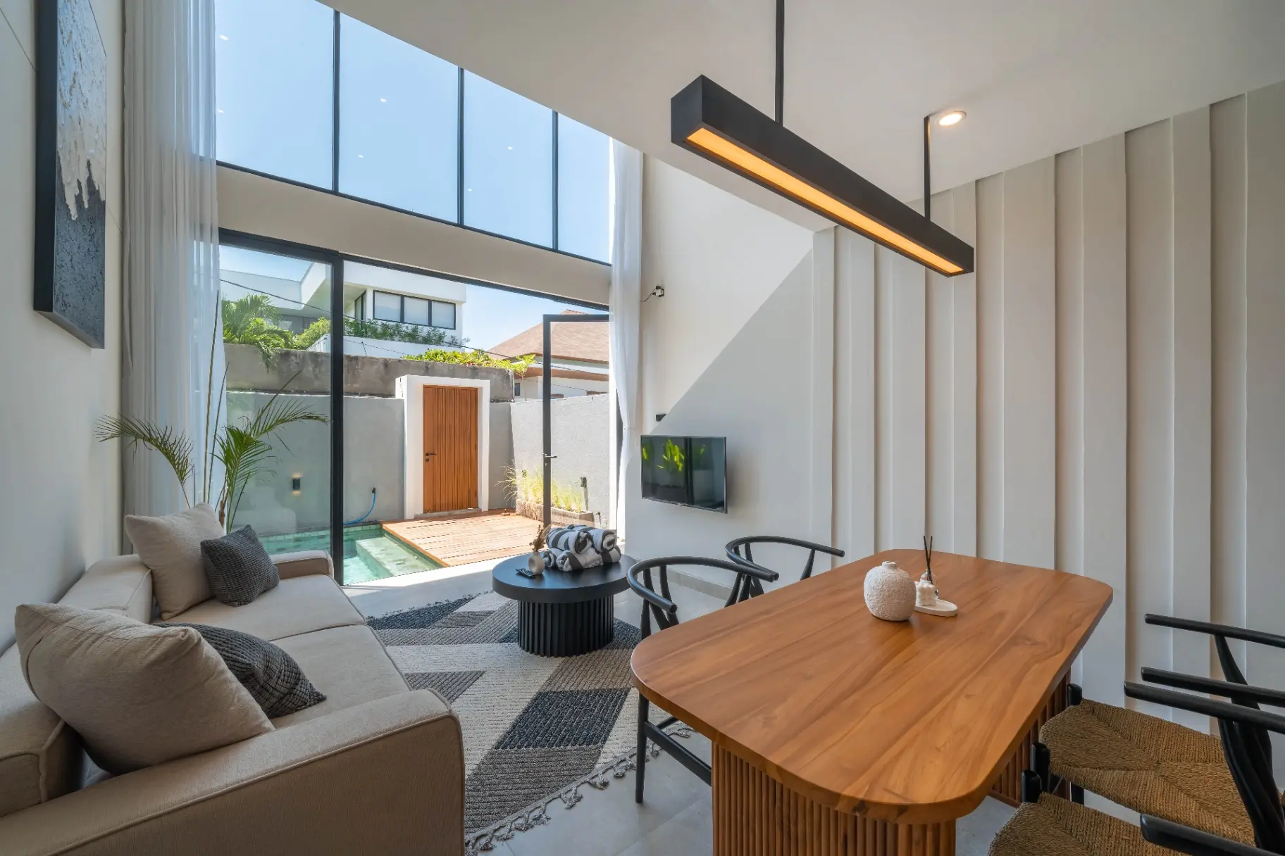Sadila Estate - Cozy and Minimalistic 2BR Pool Loft in Berawa — image 1