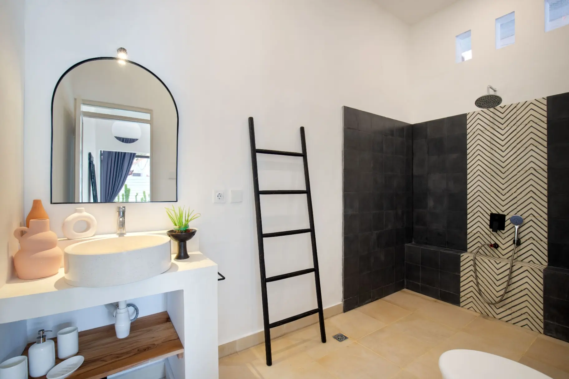 LUXURY 3 BDR BLUE MANGO UMALAS — image 3