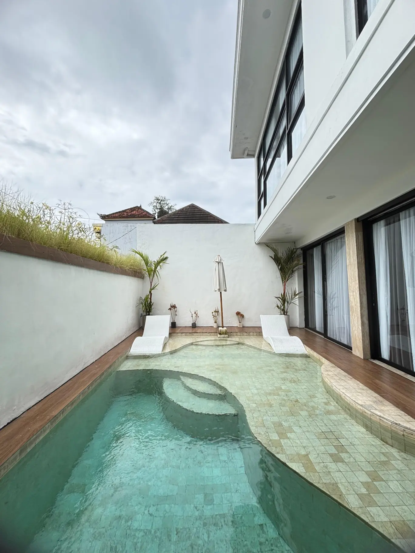 Brand New Villa 5 Bedroom Just 12 Minute to Melasti Beach in Balangan Uluwatu