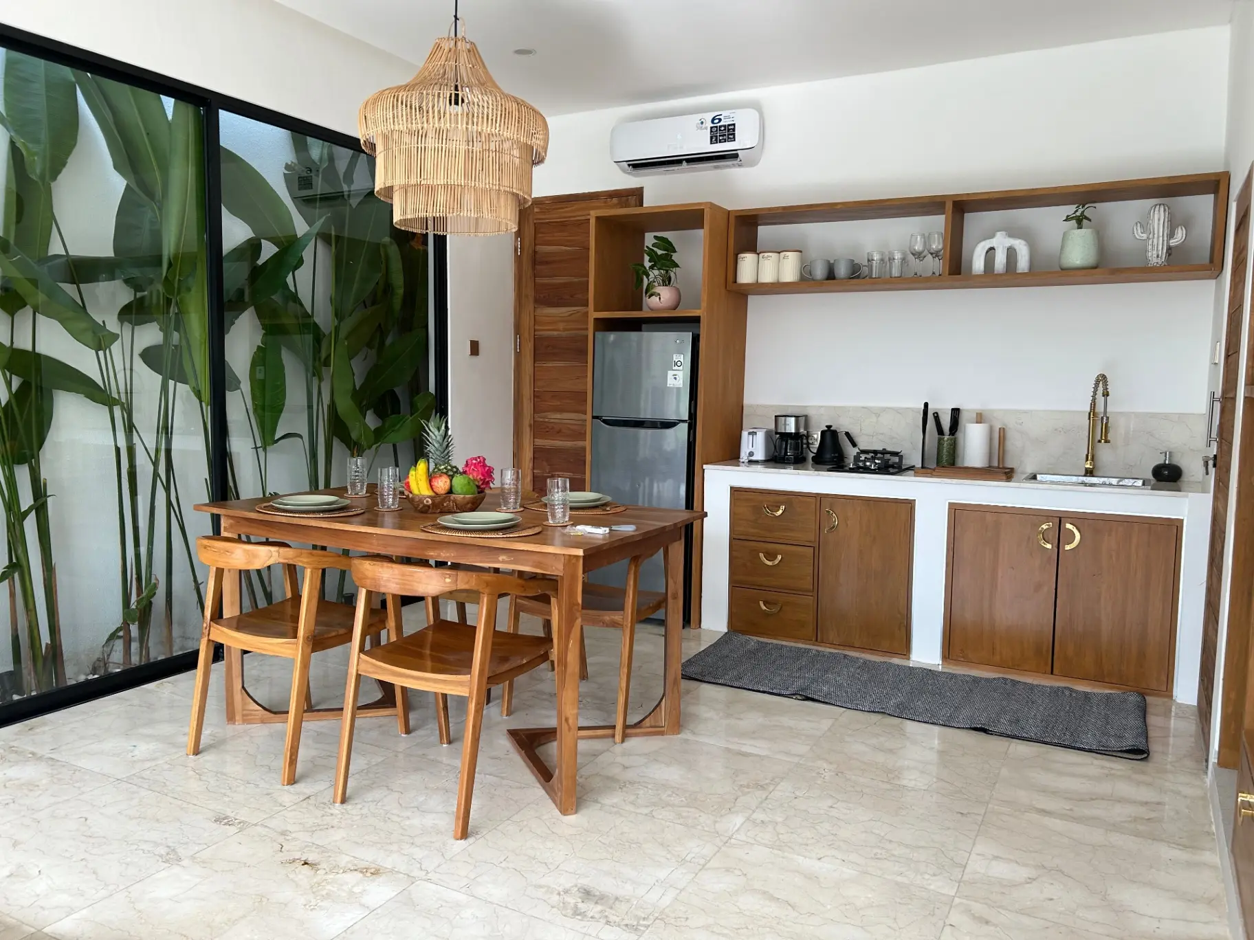 Brand New 1BR Luxury Villa At Berawa Canggu — image 1