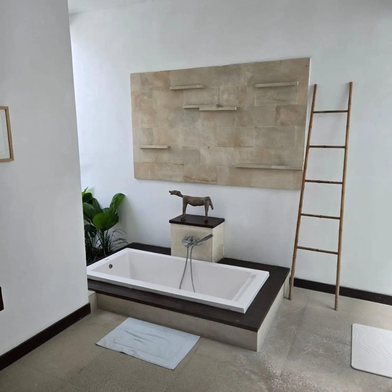 1 BEDROOM VILLA UMALAS BUMBAK — image 3