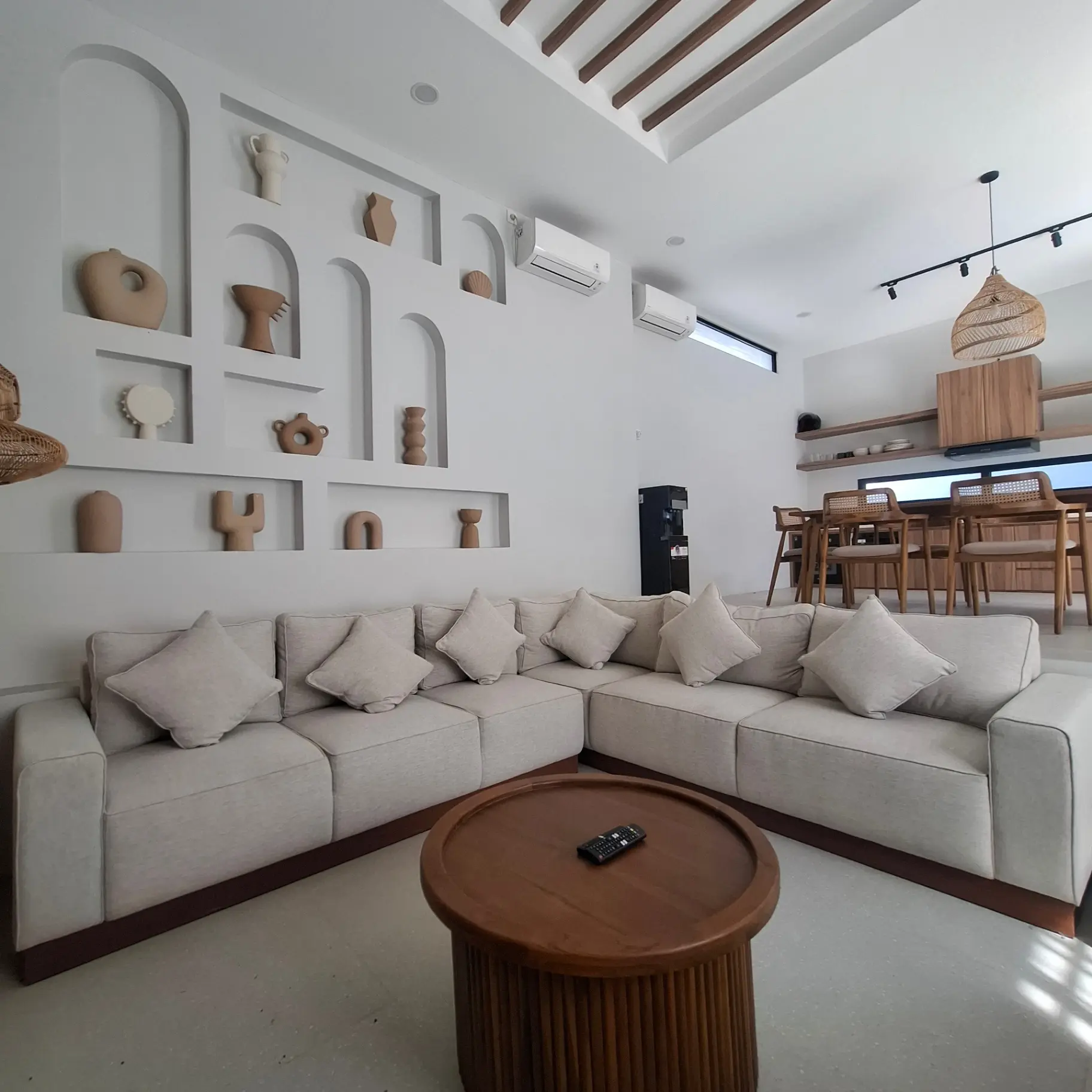 MEDITERA VILLA 3 BEDS UMALAS