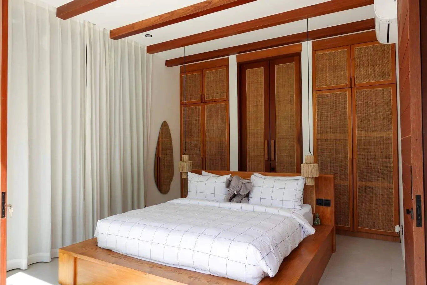 2-Bedroom Villa with Jungle-Edge Ambience in Cepaka — image 2