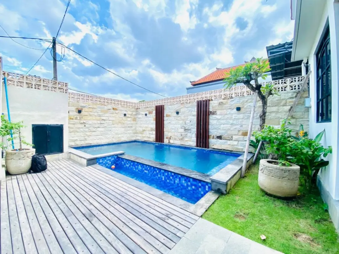 Modern 3-Bedroom Twin Villas in Umalas for Rent & Leasehold – AF395 A — image 1