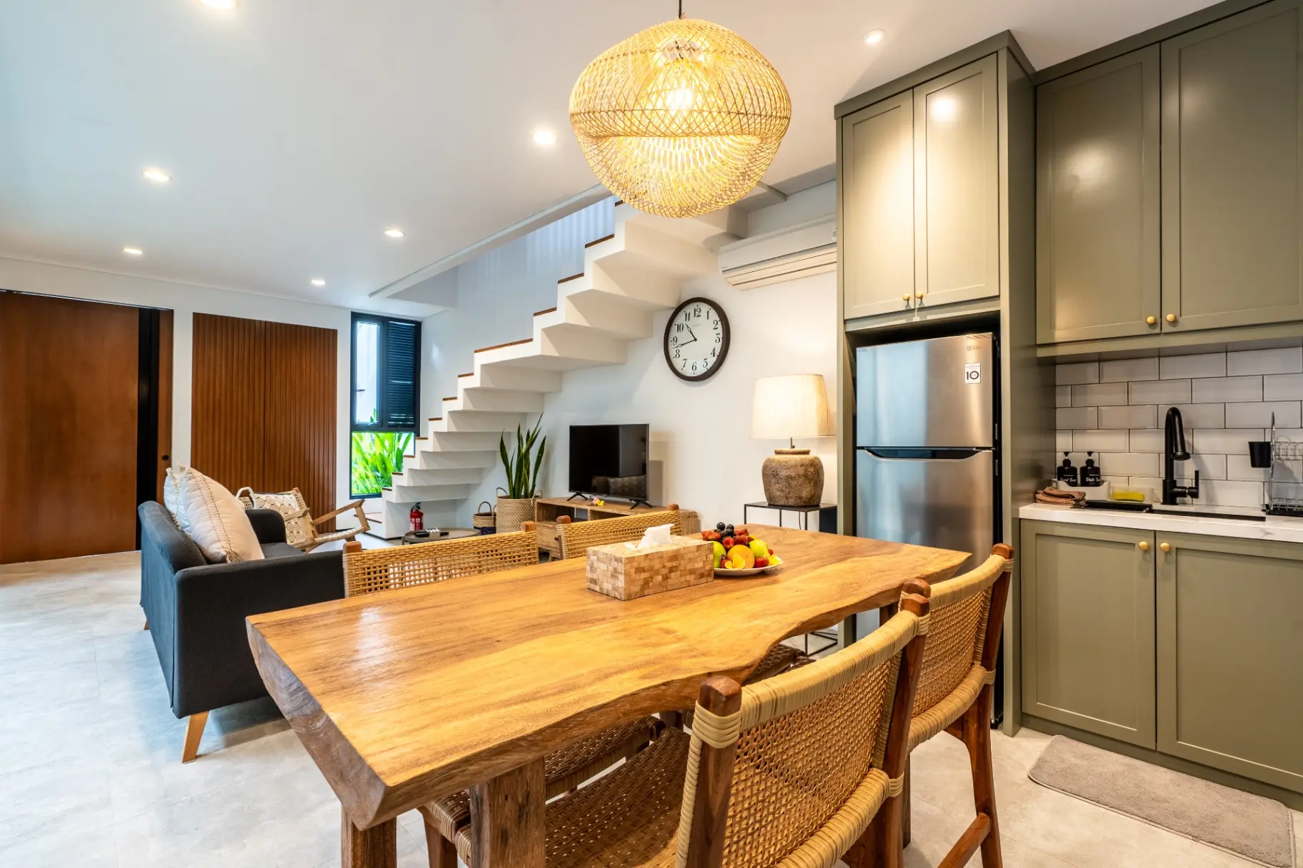 Feya - Modern 3BR Haven | Private Pool Uluwatu Temple — image 4